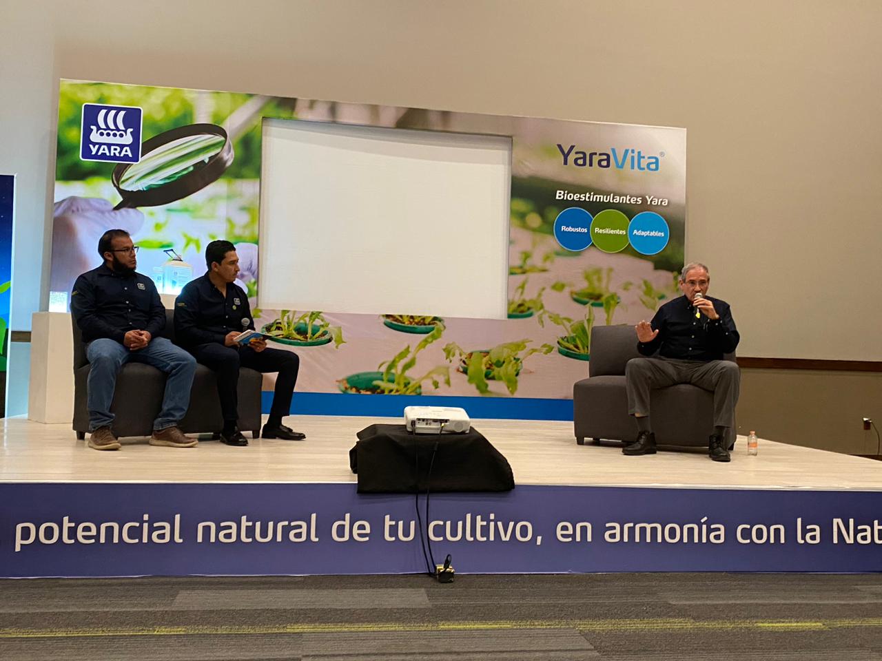 Ingeniero Jesús Miranda, Dr. Jorge Flores y Dr.Adalberto Benavides